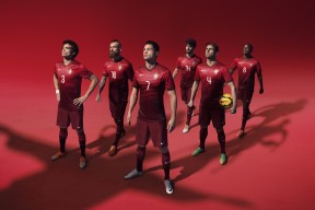 天博平台官网-Uzi重要时刻重返赛场，勇士带队取胜！气势如虹延续